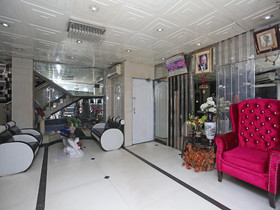 Hotel Heera Holiday Inn