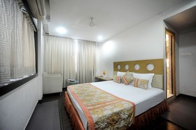 Hotel Lee International