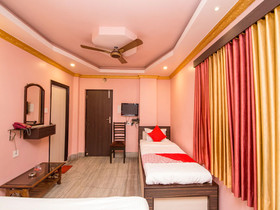 Hotel Moonlight by OYO Rooms