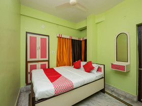 Hotel Moonlight by OYO Rooms