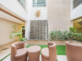 Treebo Tryst Hotel Radiant