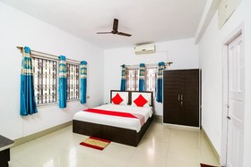 Hotel Sweet Room by OYO Rooms