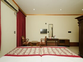 Hotel YMCA Esplanade