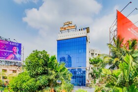 Kings Crown by FabHotels