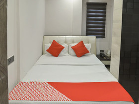 Krishna Guest House