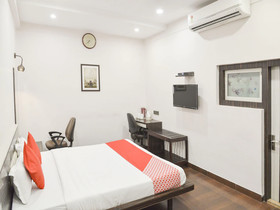 Krishna Guest House