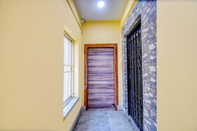 New Dream Palace by Fabhotel