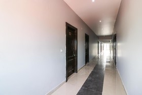 Niloy Guest House By OYO Rooms