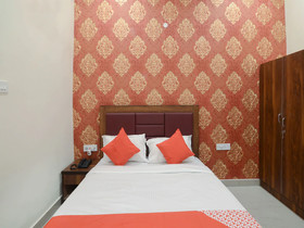 OYO 13641 Elgin Terrace