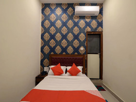 OYO 13641 Elgin Terrace