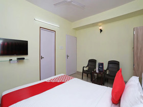 OYO 15450 City Point New Town