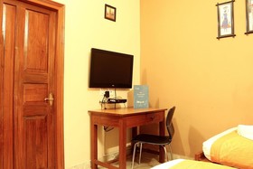 OYO 1760 Salt Lake Sector 1