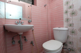 OYO 26143 Hotel Abedin