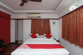 OYO 26143 Hotel Abedin
