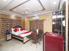 OYO 4954 Hotel Wild Orchid