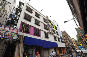 OYO 7741 Hotel Hamza International