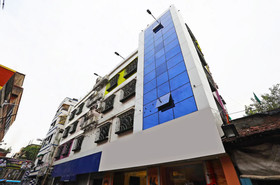 OYO 7741 Hotel Hamza International