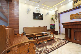 OYO 7741 Hotel Hamza International