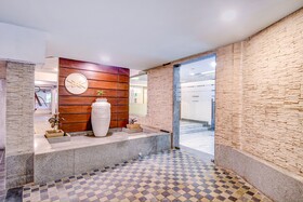 Townhouse Oak Indeedcare Hotel & Resorts