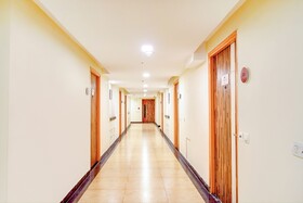 Townhouse Oak Indeedcare Hotel & Resorts