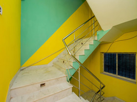 Silver Inn By OYO Rooms