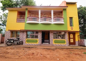 Silver Woods by OYO Rooms