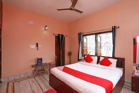 Swagath Guest House By OYO Rooms