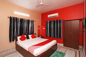 Swagath Guest House By OYO Rooms