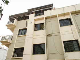 Urban Guest House by OYO Rooms