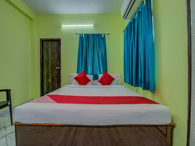 VIP Palace By OYO Rooms