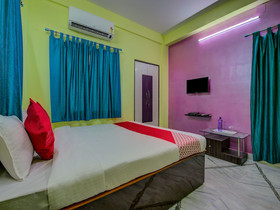 VIP Palace By OYO Rooms