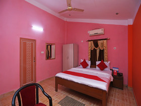 Golden Sea Queen Beach Resort By OYO Rooms