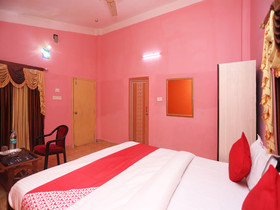 Golden Sea Queen Beach Resort By OYO Rooms