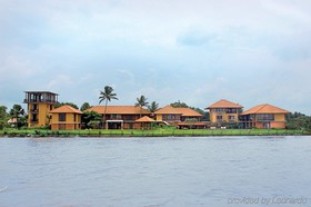 Taj Ganga Kutir Resort & Spa Raichak