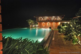 Taj Ganga Kutir Resort & Spa Raichak