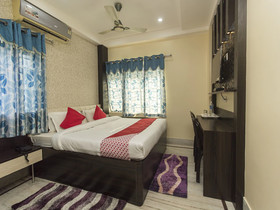 Classic Lodge By OYO Rooms