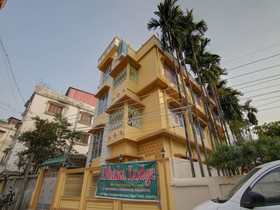 Dhaka Lodge  By OYO Rooms