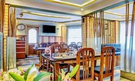 Gupta's Hotel by Treebo