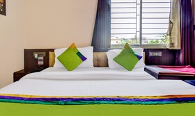 Gupta's Hotel by Treebo