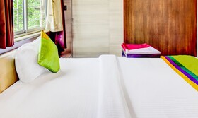 Gupta's Hotel by Treebo