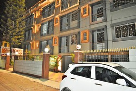 Hotel Debjyoti