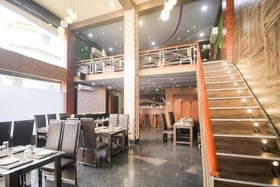 Hotel Grand Palace Banquet by OYO Rooms