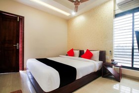 Hotel Grand Palace Banquet by OYO Rooms