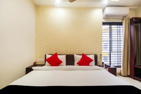 Hotel Grand Palace Banquet by OYO Rooms