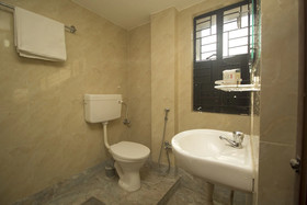 Hotel Kshounish Residency By OYO Rooms