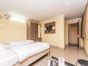 Hotel Royal Residency