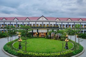Mayfair Tea Resort