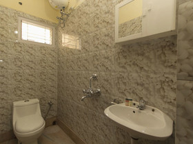 OYO 15788 Lodge Jyoti