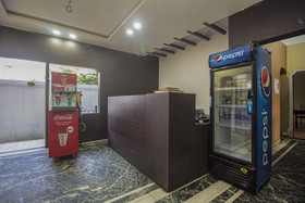 Sudhriti Hotel By OYO Rooms