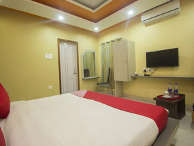 Sudhriti Hotel By OYO Rooms